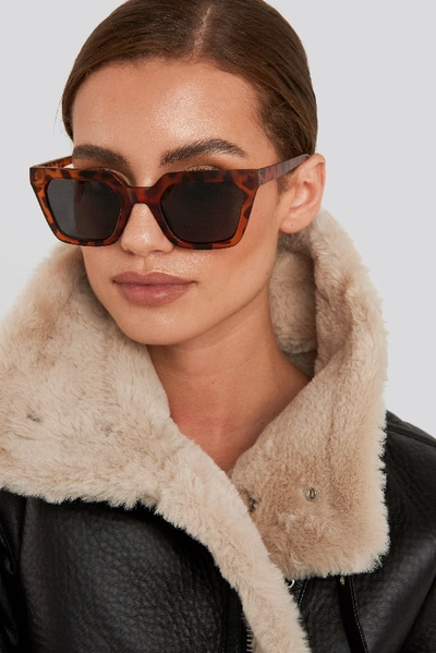 Na kd Sharp Edge Square Sunglasses Brown In Matte Tortoise brown