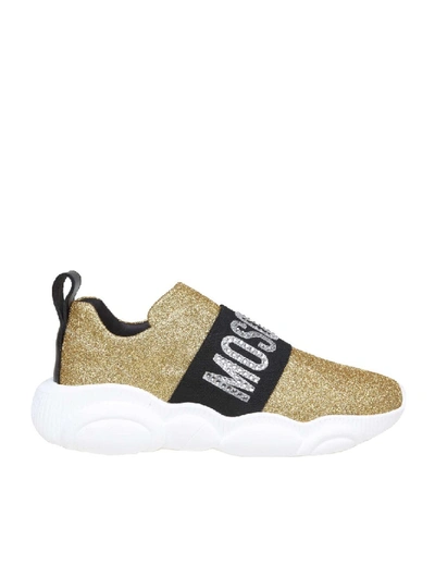 Shop Moschino Teddy Sneakers In Glitter Gold Color In White