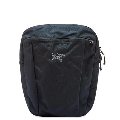 Shop Arc'teryx Slingblade 4 Shoulder Bag In Blue