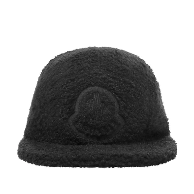 Shop Moncler Genius - 2 Moncler 1952 - Sherpa Fleece Five Panel Logo Cap In Black