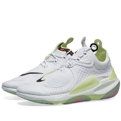 Shop Nike Joyride Cc3 Setter In White