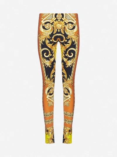 Shop Versace Leggings Con Stampa Barocco