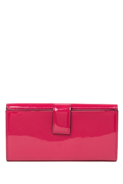 Shop Alexander Mcqueen Continent Patent Leather Skull Wallet In Fucsia Shocking