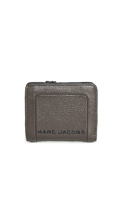 Shop Marc Jacobs Mini Compact Wallet In Ash
