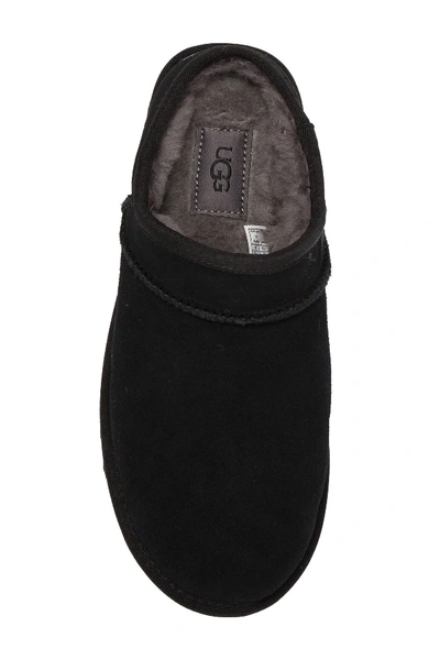 Ugg 10mm Classic Shearling Slipper Mules In Blk