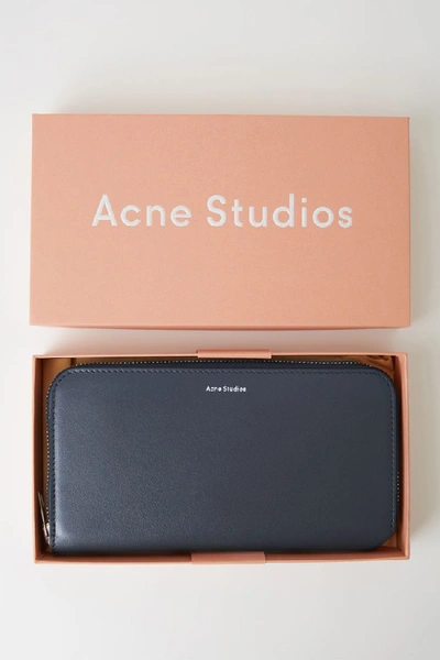 Shop Acne Studios Fluorite S Dark Blue In Continental Wallet