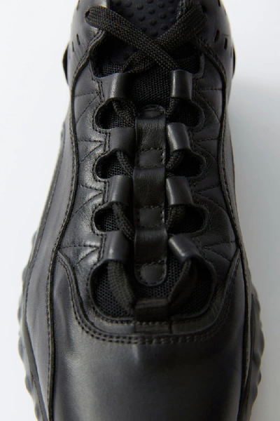 科技运动鞋 黑色/黑色
