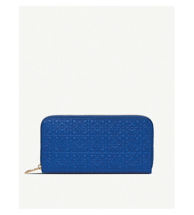 Shop Loewe Anagram Embossed Logo Leather Wallet In Electric Blue