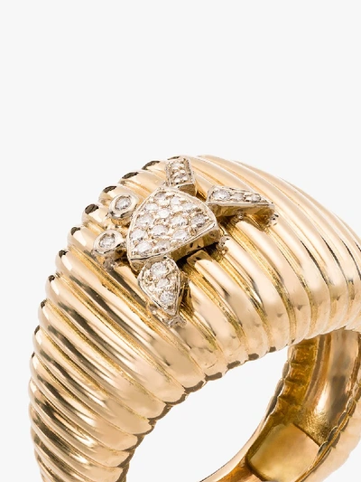 Shop Yvonne Léon 18k Yellow Gold Diamond Crab Ridged Ring