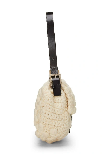 Pre-owned Fendi White Knit Baguette
