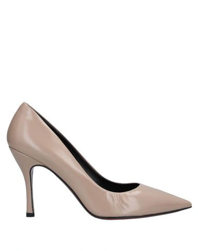 Shop Marella Pump In Beige