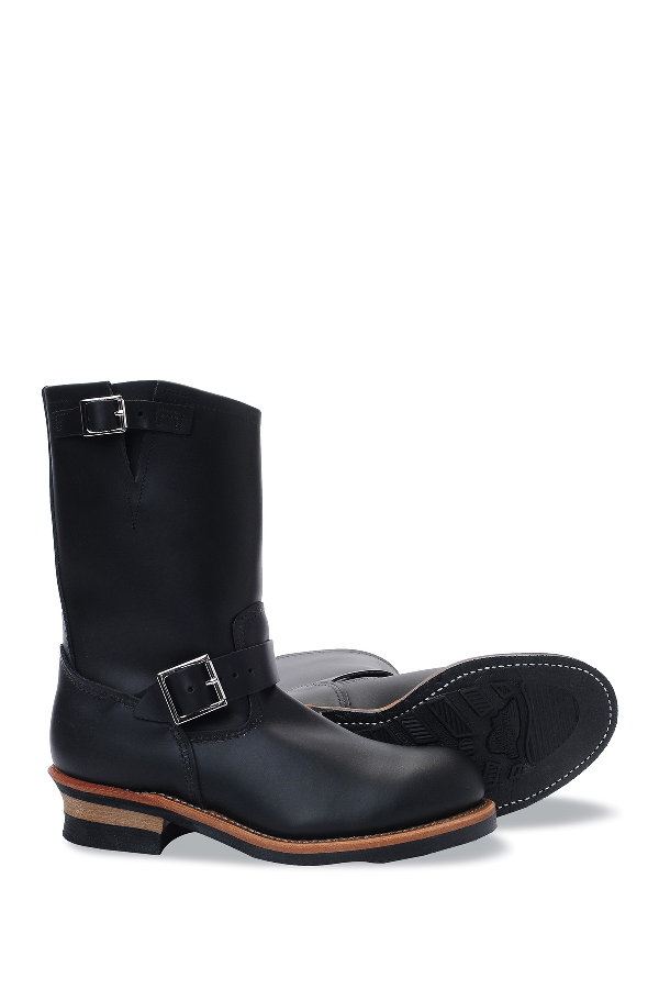 red wing 11 inch engineer leather boot