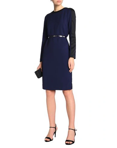 Shop Amanda Wakeley Knee-length Dress In Dark Blue