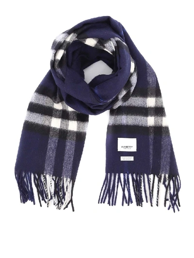 Shop Burberry Blue Giant Check Patterned Cashmere Scarf In Black
