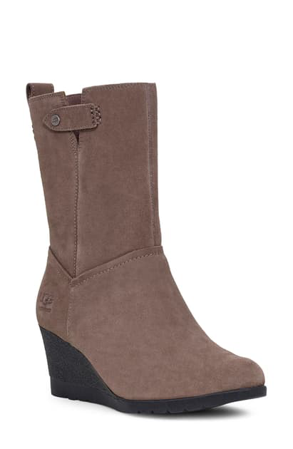 ugg potrero waterproof leather boot