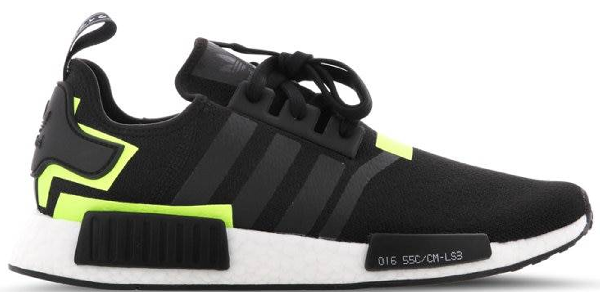 nmd r1 core black core black cloud white