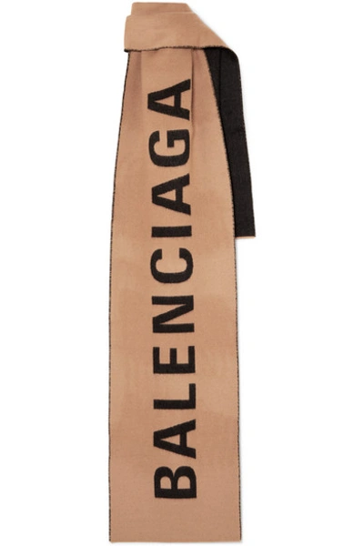 Shop Balenciaga Intarsia Wool Scarf In Beige