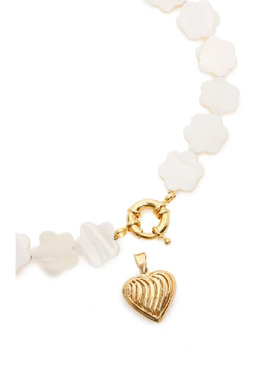 Shop Timeless Pearly Mother-of-pearl Flower Necklace In Variante Abbinata (white)