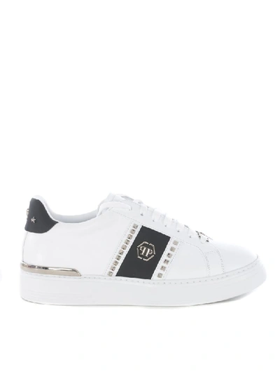 Shop Philipp Plein Sneakers In Bianco/nero