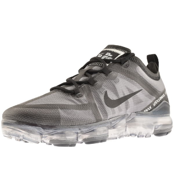 nike vapormax trainers black