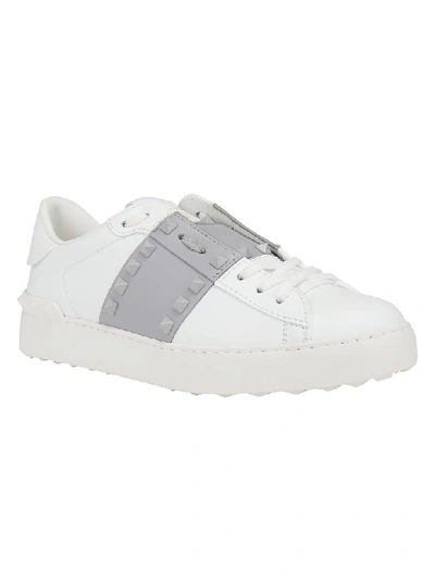 Shop Valentino Sneakers In Bianco/pastel Grey
