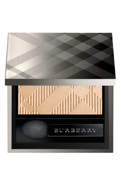 Shop Burberry Beauty Eye Colour - Wet & Dry Glow Eyeshadow - No. 001 Gold Pearl