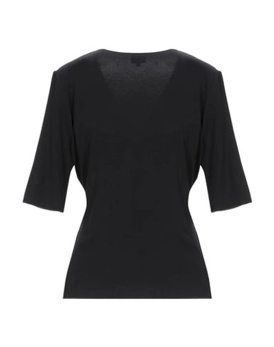 Shop Armani Collezioni T-shirt In Black