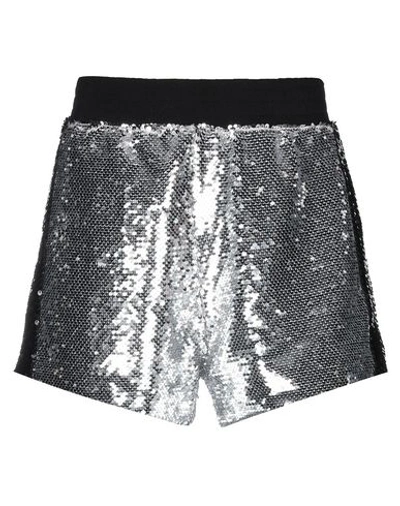 Chiara Ferragni Shorts & Bermuda Shorts In Grey