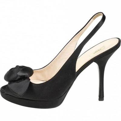 Pre-owned Prada Black Cloth Heels