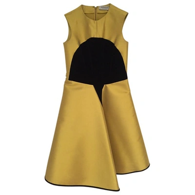 SAINT LAURENT Pre-owned Silk Mid-length Dress In Yellow