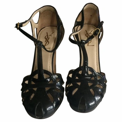 Pre-owned Saint Laurent Patent Leather Court Shoes In Black