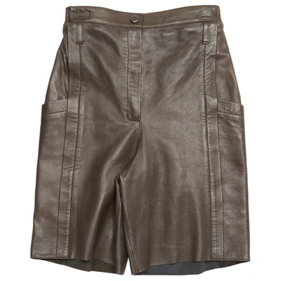 CHLOÉ Pre-owned Leather Bermuda Shorts. In Brown