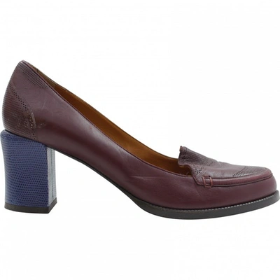 Pre-owned Fendi Burgundy Leather Mid Heel