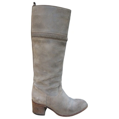 Pre-owned Sartore Boots In Beige