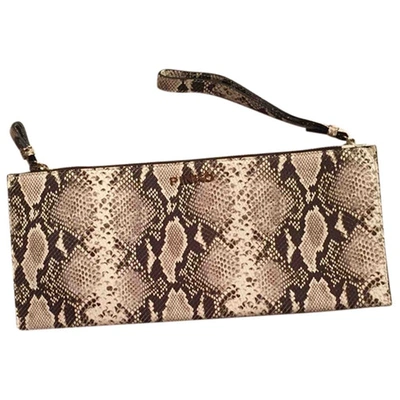 Pre-owned Pinko Leather Clutch Bag In Beige