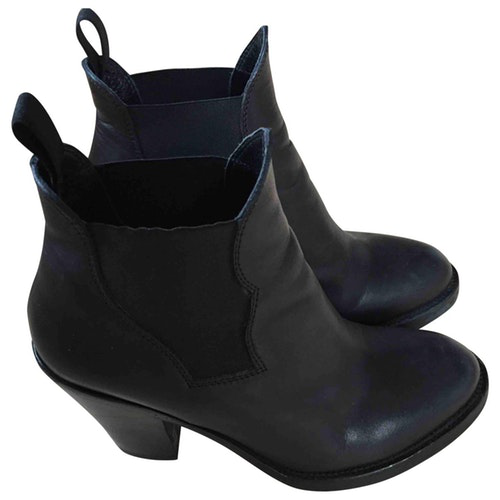 acne studios star boots