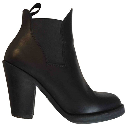 acne studios star boots
