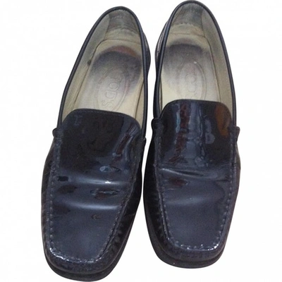 Pre-owned Tod's Patent Leather Flats In Black