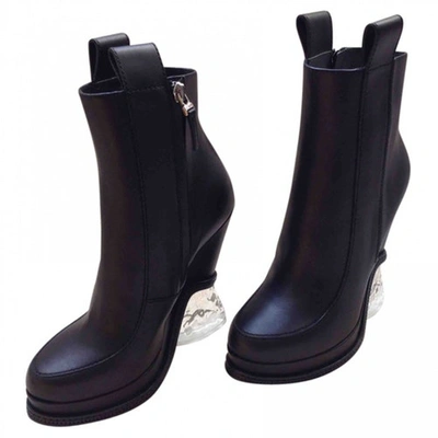 Pre-owned Fendi Leather Ankle Boots In Black