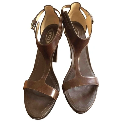 Pre-owned Tod's Leather Sandals In Brown