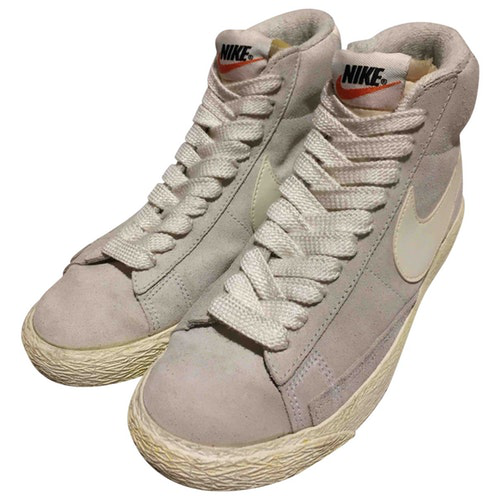 nike grey suede trainers