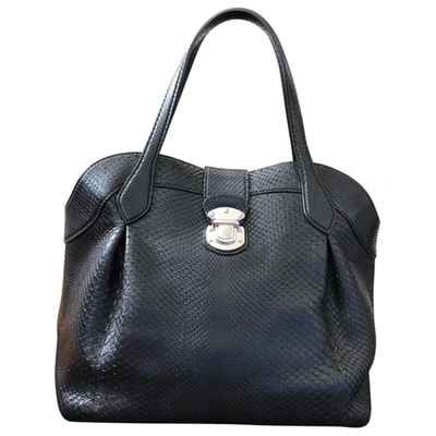 Love note python handbag Louis Vuitton Black in Python - 32701085