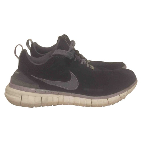 nike free run leather