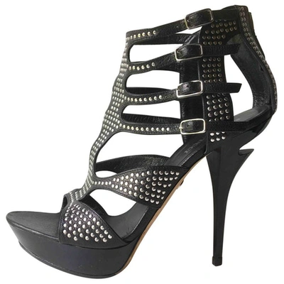 Pre-owned Emilio Pucci Leather Sandals In Black