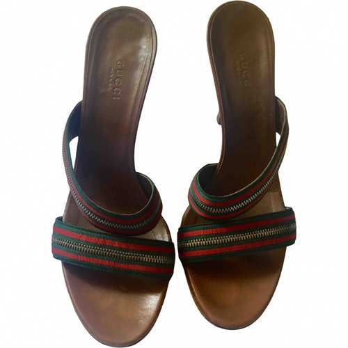 pre owned gucci sandals