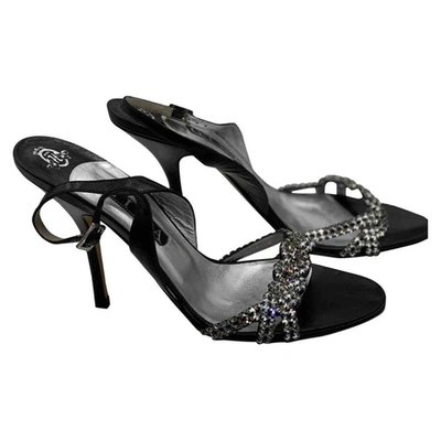 Pre-owned Gina Leather Sandals In Black