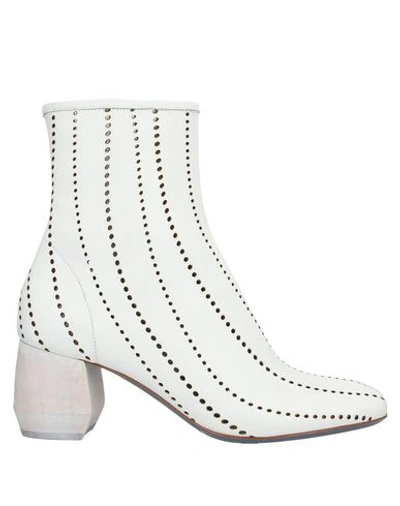 Shop Malloni Woman Ankle Boots Ivory Size 7.5 Leather In White