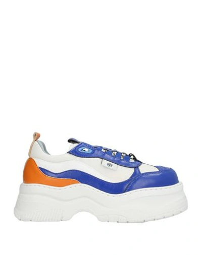 Shop Chiara Ferragni Sneakers In Blue