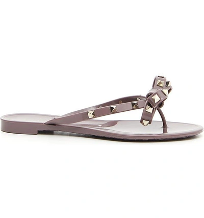 Shop Valentino Rockstud Jelly Thong In Mauve