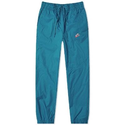 Nike Heritage Track Pant In Green